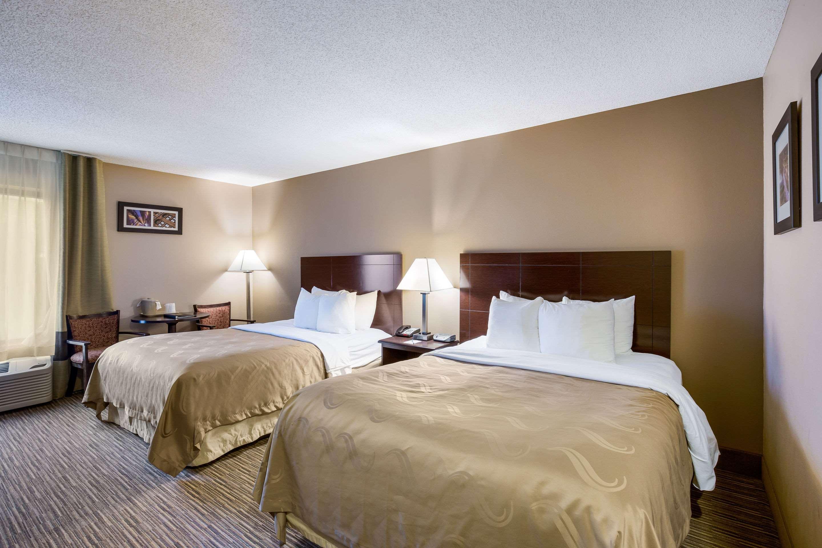 Quality Inn I-70 Near Kansas Speedway Kansas City Exterior foto