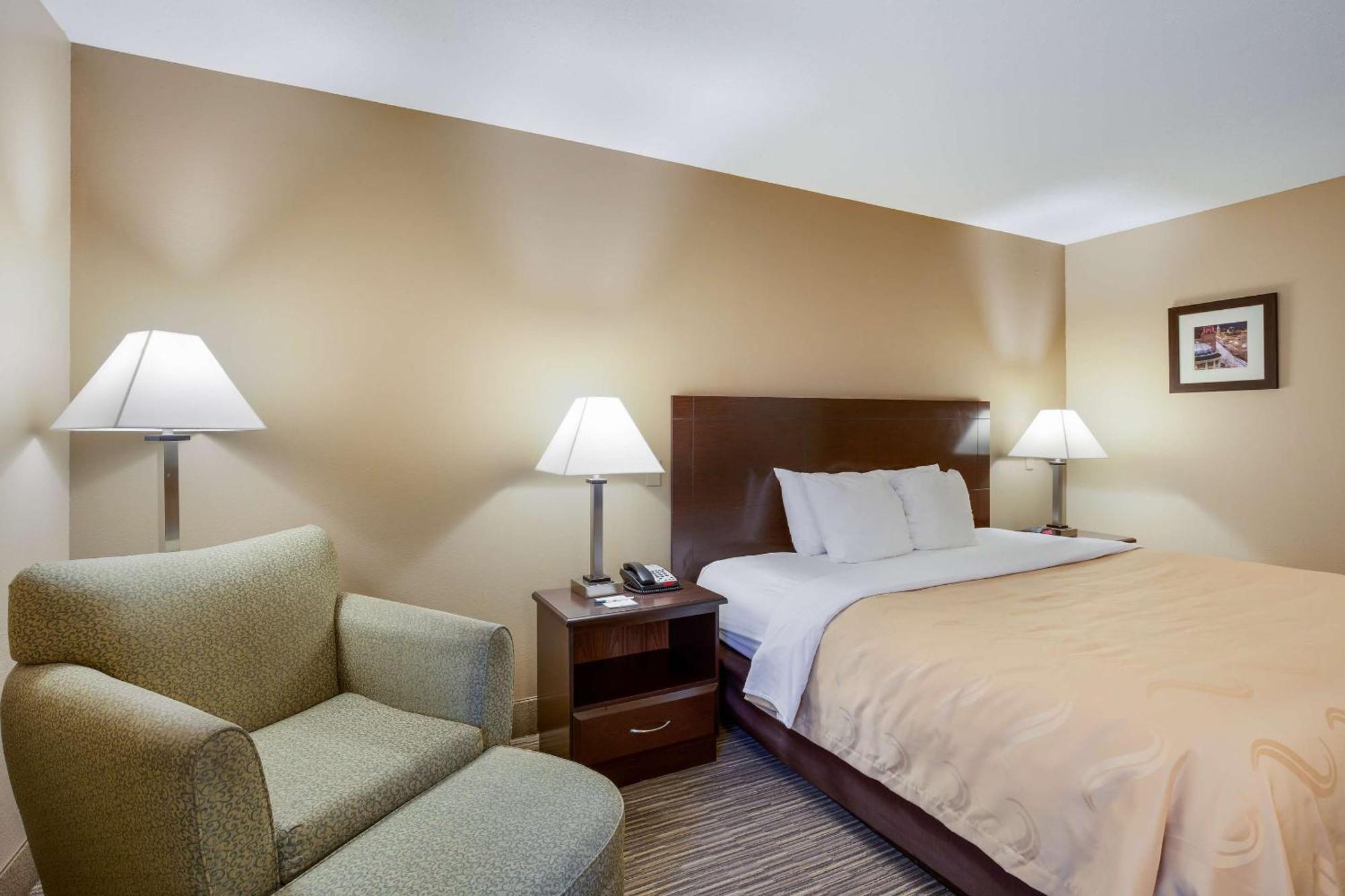Quality Inn I-70 Near Kansas Speedway Kansas City Exterior foto