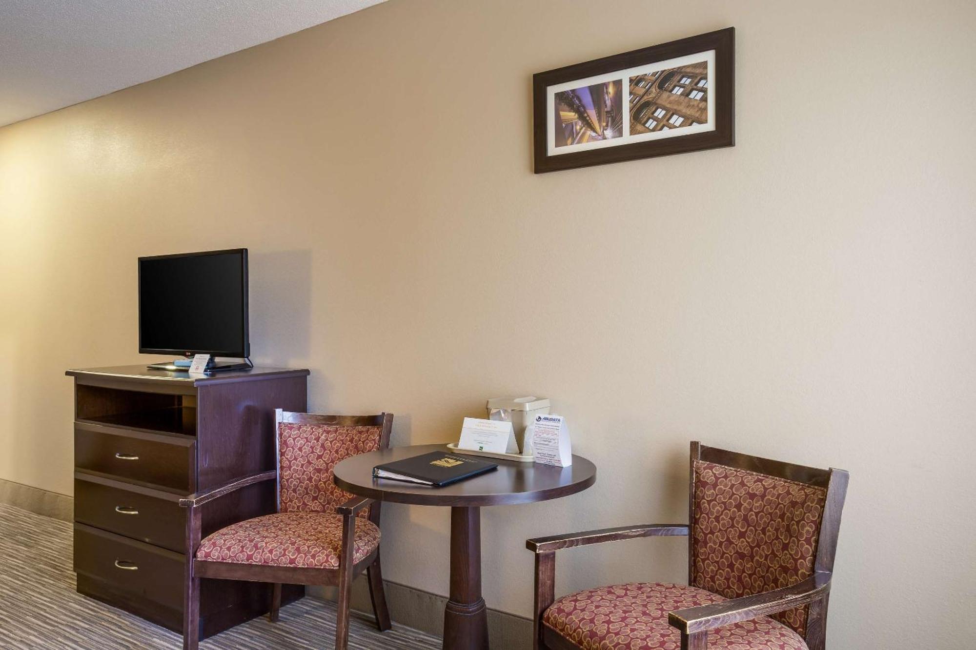 Quality Inn I-70 Near Kansas Speedway Kansas City Exterior foto